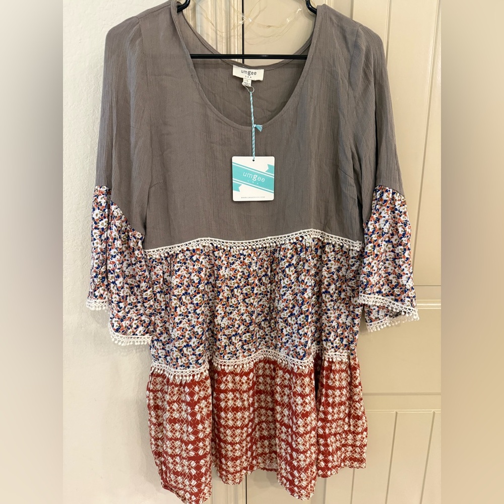 Umgee Boho Western Tiered Flowy Floral Printed bell sleeve mini dress size small - Picture 2 of 10